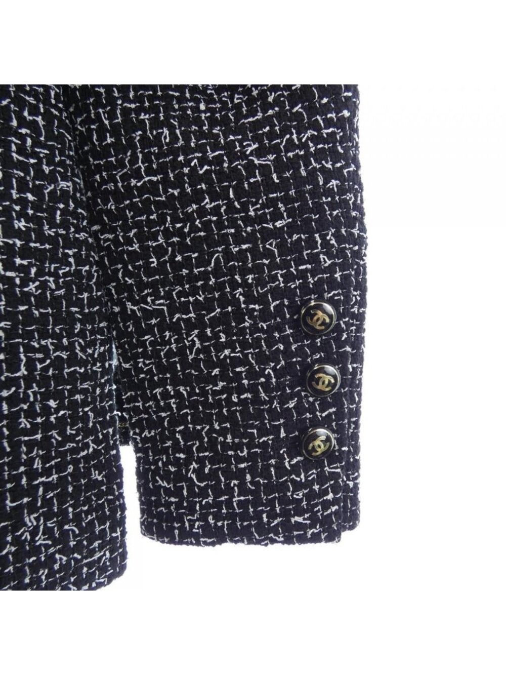 Chanel Jacket Black - Picture 7 of 8